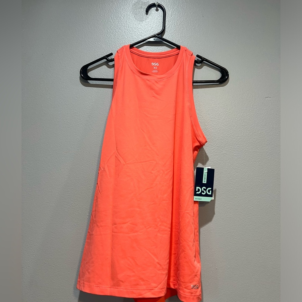 DSG activewear tank- new with tags